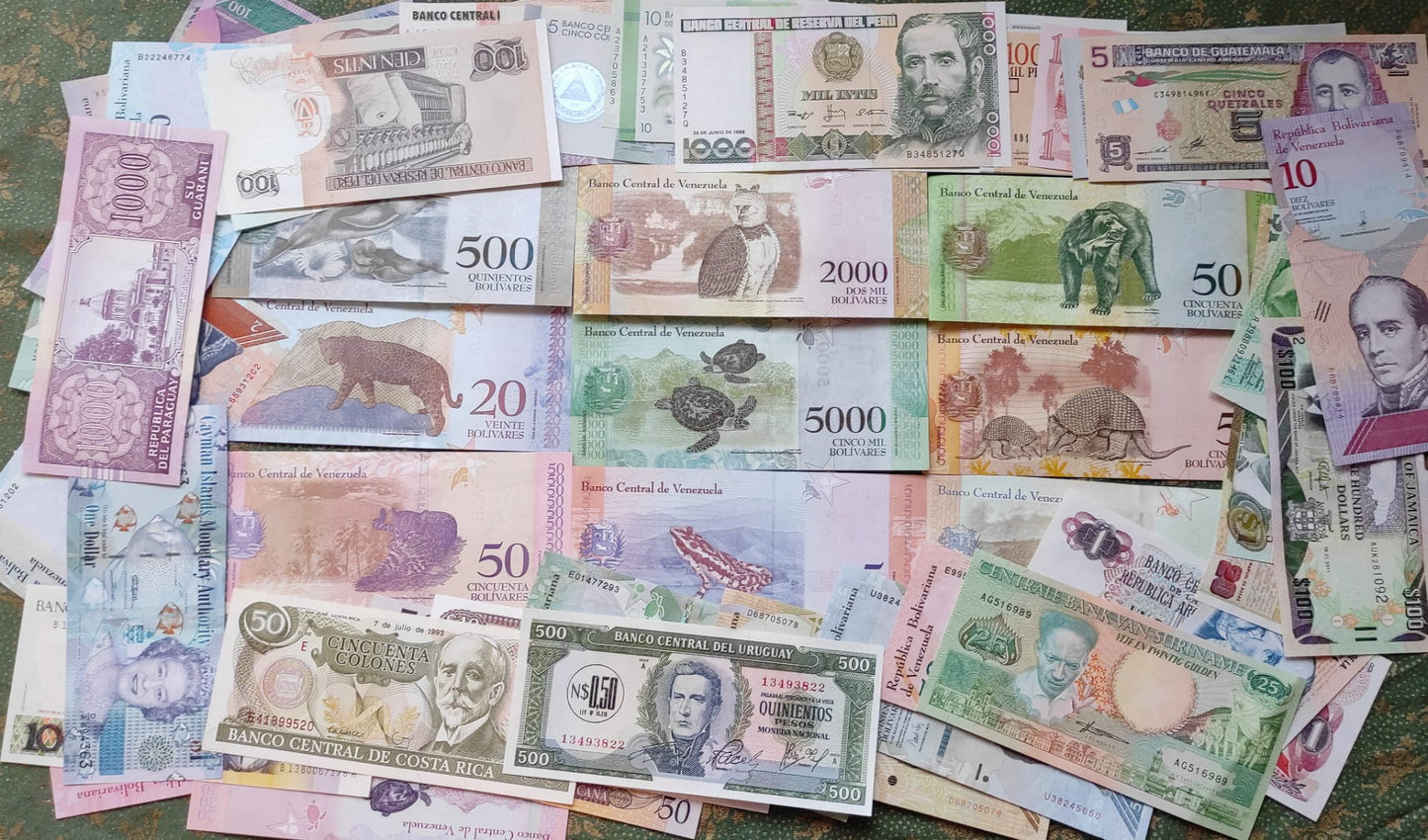 Banknoty Ameryki Południowej x50 każdy inny UNC